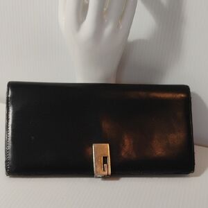 Gucci Black Leather Wallet with Silver Clasp
